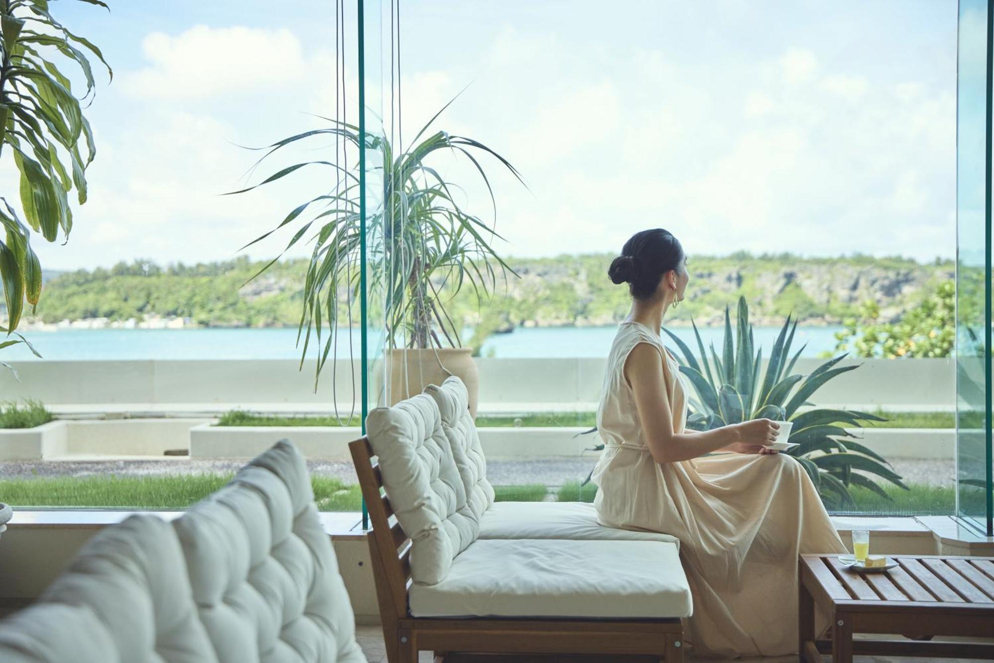 Ana Intercontinental Manza Beach Resort By Ihg Onna Exterior photo